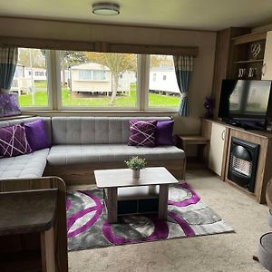 275 - Butlins Skegness, Pet Friendly And Wifi - Meadow Lakes Caravan & Lodge Hire
